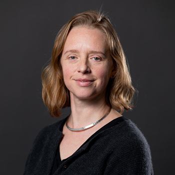 Image of Dr Kezia Barker